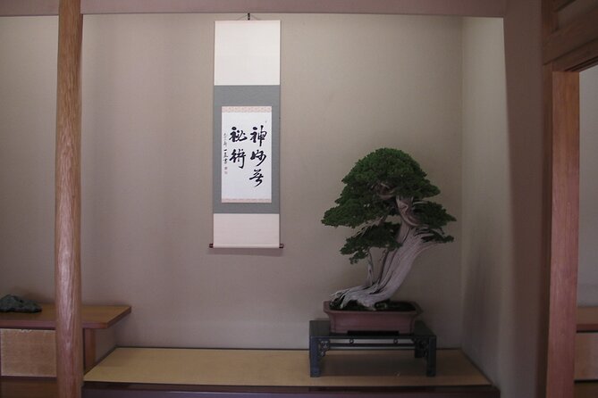 Bonsai and Washi Museum Visit in Tokyo - Discovering Ozu Washi Art