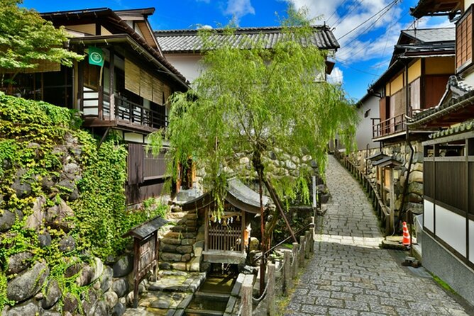 Day Trip for Shirakawago ,Takayama & Gujo Hachiman From Nagoya