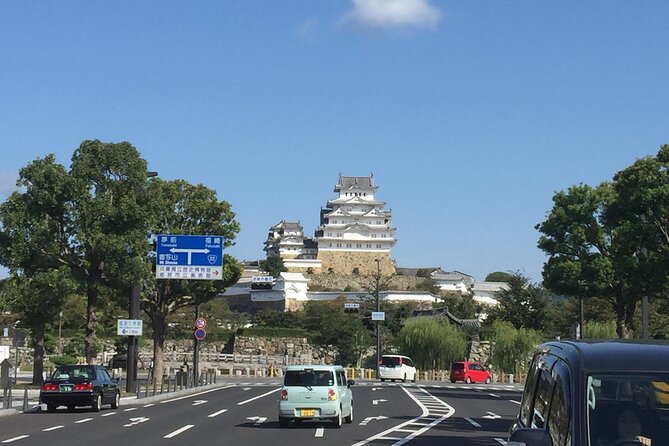 Half-Day Private Guide Tour to Himeji Castle