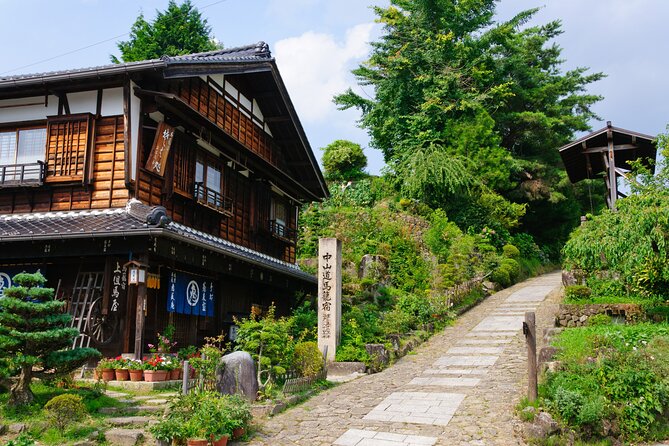 Magome & Tsumago Nakasendo Full-Day Private Trip With Government-Licensed Guide - Magome and Tsumago Post Towns