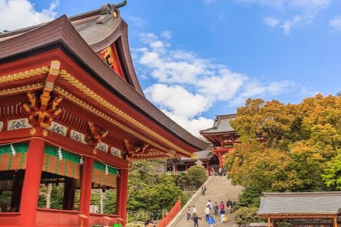 Private Kamakura and Yokohama Sightseeing Day Trip With Guide