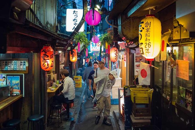 Tokyo Cyberpunk Street Photo Tour - Capturing the Citys Vibrant Energy