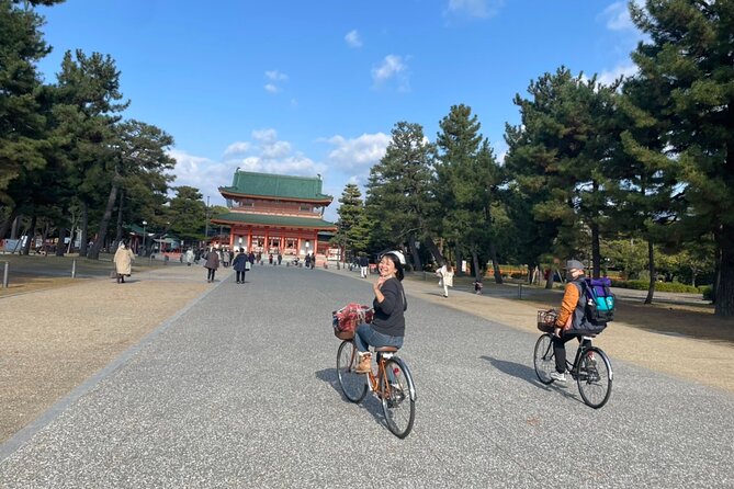 [W/Lunch] Kyoto Highlights Bike Tour With UNESCO Zen Temples - Exploring UNESCO Zen Temples