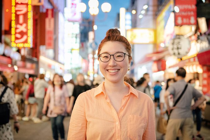 Dotonbori Nightscapes: Photoshooting Tour in Dotonbori - Mastering Low-Light Photography Techniques