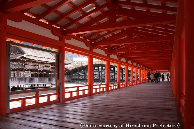 Osaka Departure - 1 Day Hiroshima & Miyajima Tour - Professional Guide and Support