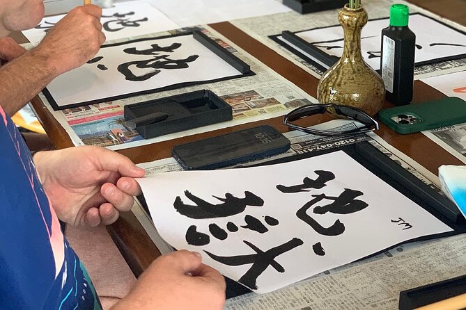 Calligraphy Class for Beginners in a Century-old Japanese House - Get Ready for a Creative Journey