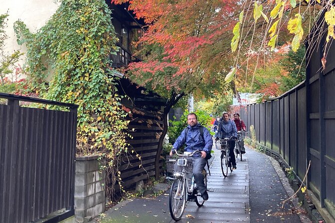 Etour De Matsumoto - Private Electric Bike Tour - Safety Precautions and Guidelines