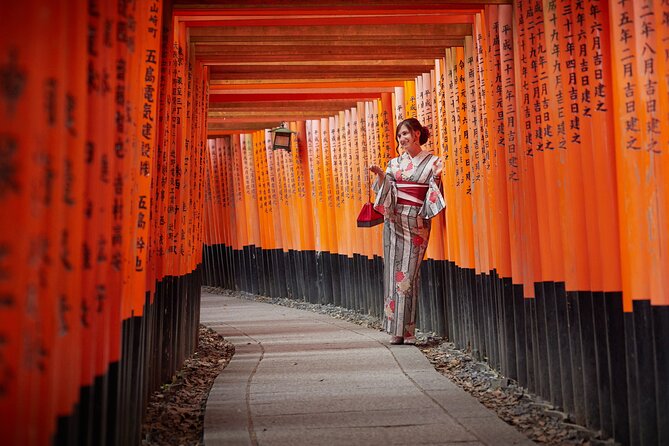 Private Photo Shoot & Walk in Kyoto - Professional Photo Shoot - Accessible and Family Friendly