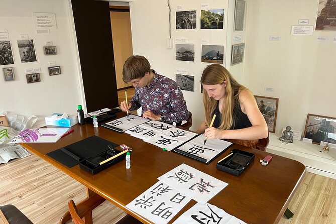 Calligraphy Class for Beginners in a Century-old Japanese House - What to Expect From the Class