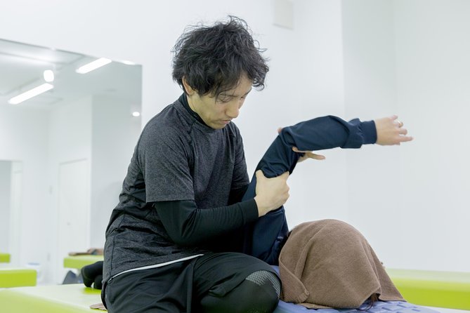 Experience Shiatsu Stretch in Japan - Convenience and Accessibility