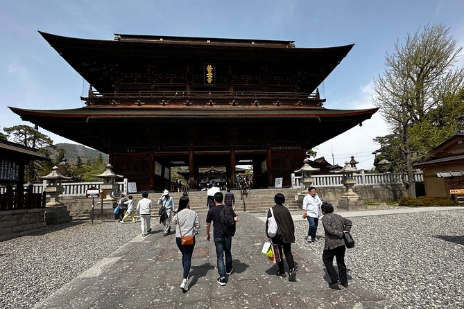 Food & Cultural Walking Tour Around Zenkoji Temple in Nagano - Preparing for the Adventure