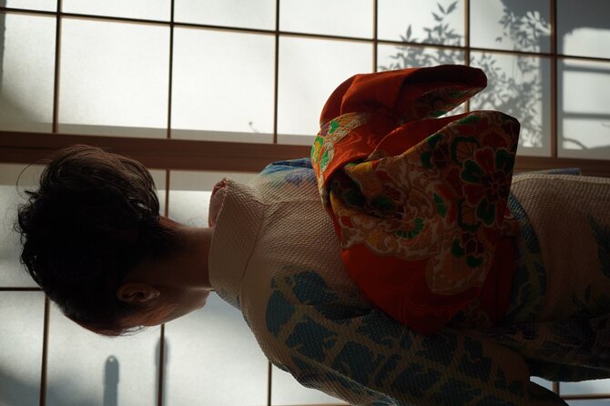 Traditional Elegance: Private Kimono Experience in Luxurious Silk - Important Health and Safety Notes