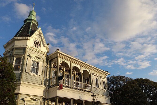 Guided History & Nature Exploration in the Yokohama Hill Area - Making the Most of Your Tour