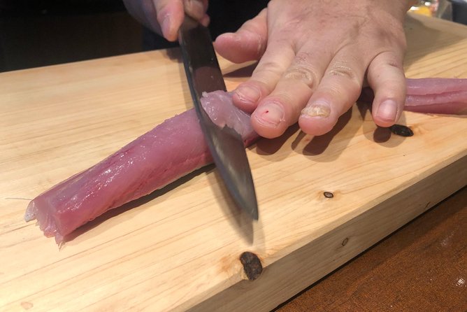 Toyosu & Tsukiji Tour With Sushi Making Workshop - Just The Basics