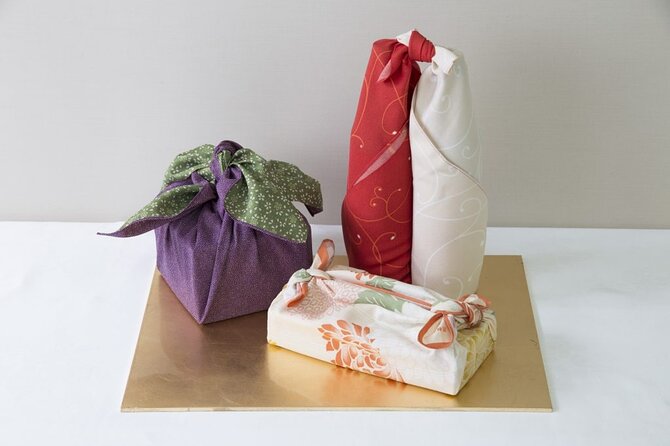 Traditional Furoshiki Cloth Wrapping Experience - Just The Basics